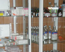 Medikamentenschränke in der AIDS-Station